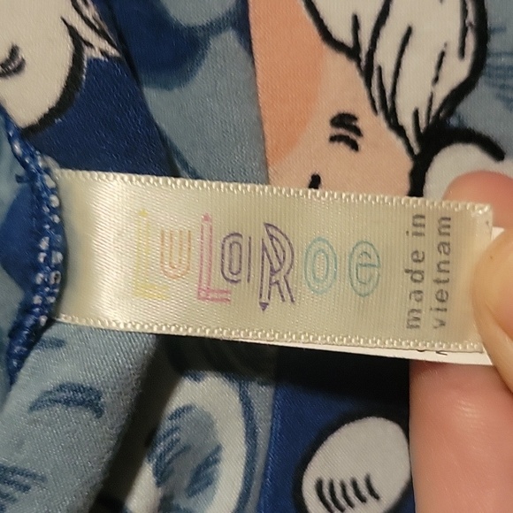 Cute women's lularoe Santa leggings size large.Blue red and white. - Picture 2 of 3